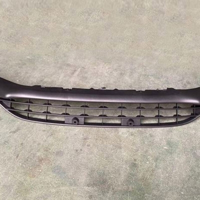 Μαύρη πλαστική κάτω σχάρα για το Ford Focus 2015 Βελτιώστε την εμφάνιση του αυτοκινήτου σας