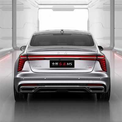 4-κύλινδρο βενζινοκίνητο αυτοκίνητο Hongqi H5 2024 με πολυλειτουργικό τιμόνι για οικογένεια