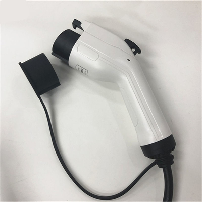 Υλικό θερμοπλαστικού κελύφους τύπου 1 IP55 32A 250V AC Μία φάση ηλεκτρικού οχήματος
