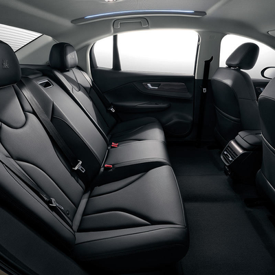 Hongqi E-Qm5 2023 4 πόρτες και 5040x1910x1569 μήκος x πλάτος x ύψος για ηλεκτρικά αυτοκίνητα